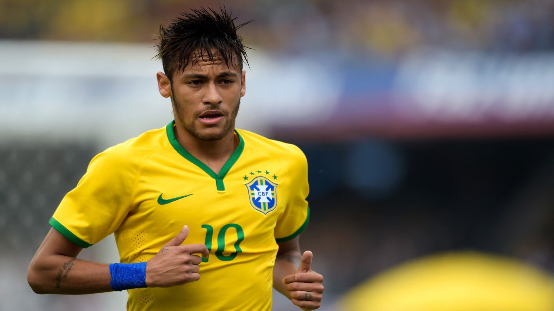 狂热与温情并存，全球球迷文化如何塑造现代